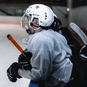 Why do hockey players tape their sticks, hockey stick tape, how to tape a hockey stick